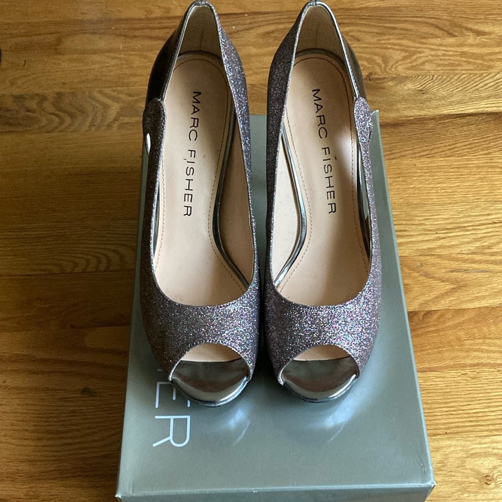 Marc Fisher Silver Heels Elegant Design